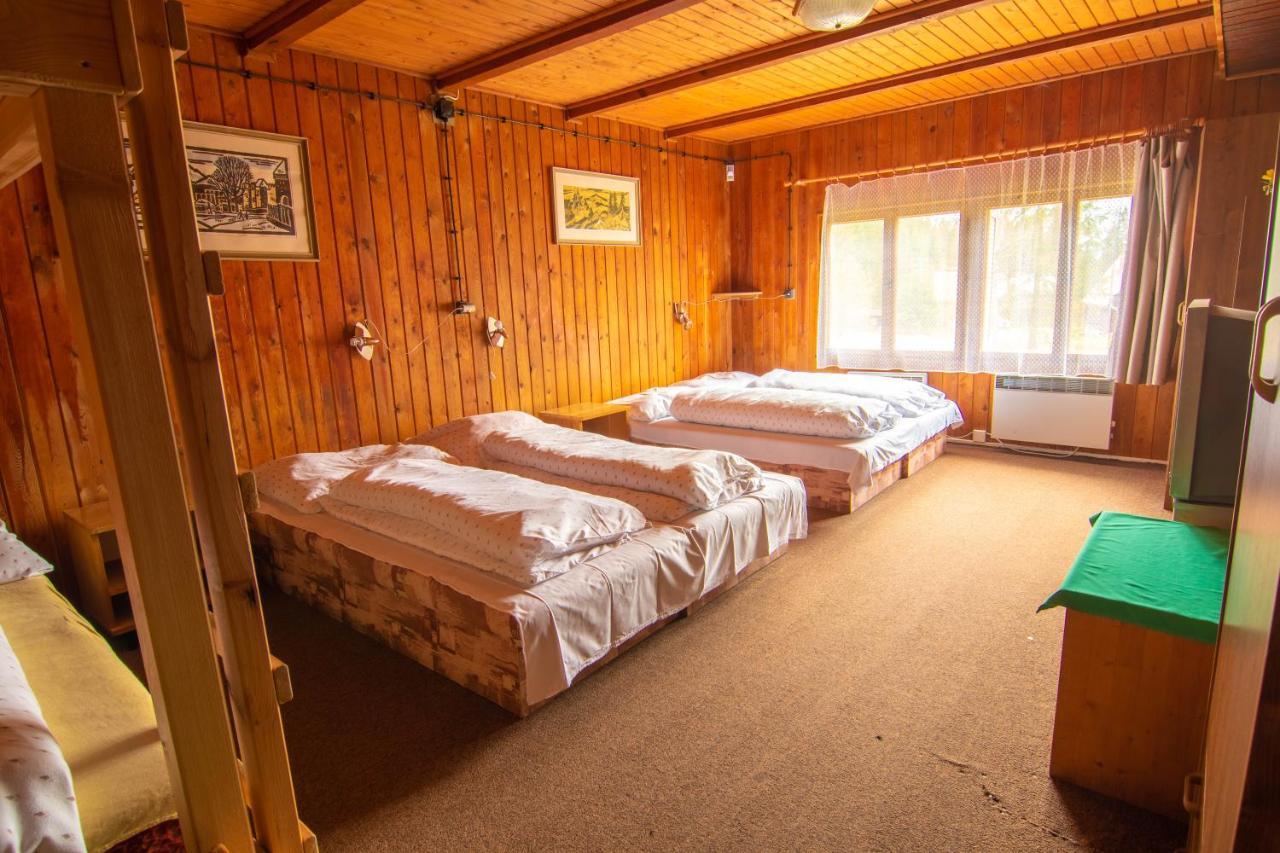 Turisticka Chata Chopok Demanovska Dolina Bagian luar foto